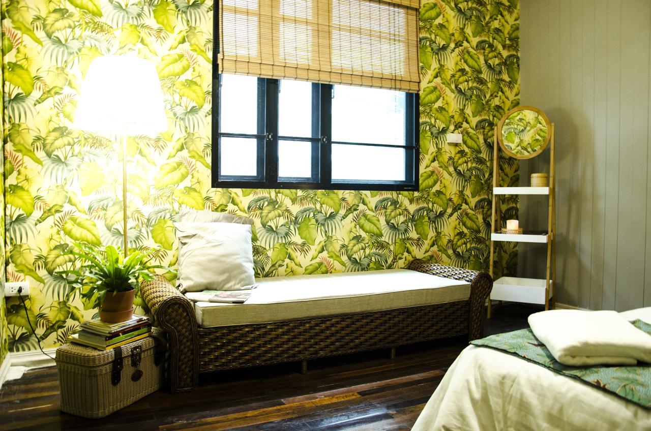 Goodfellas Thong Lo Hostel #Check In Time Needed# Bangkok Exterior photo
